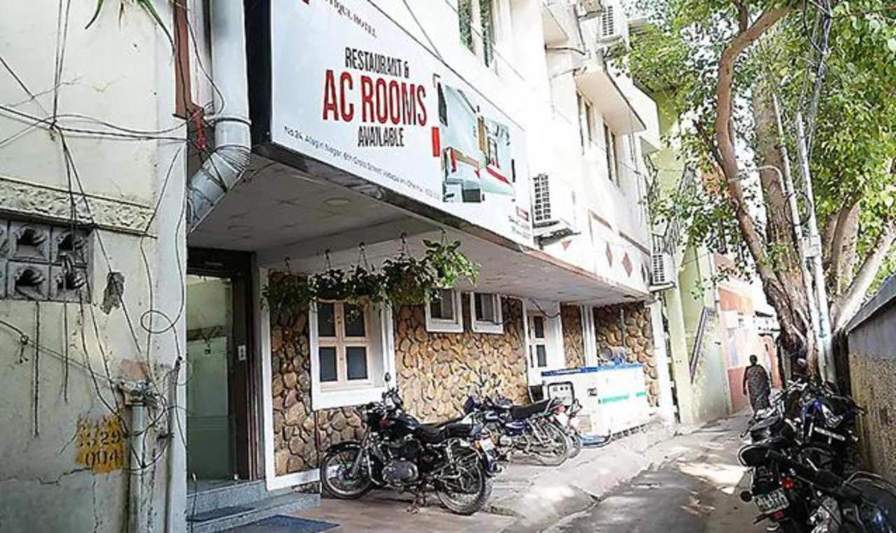 فندق Fabexpress I5 Boutique شيناي المظهر الخارجي الصورة
